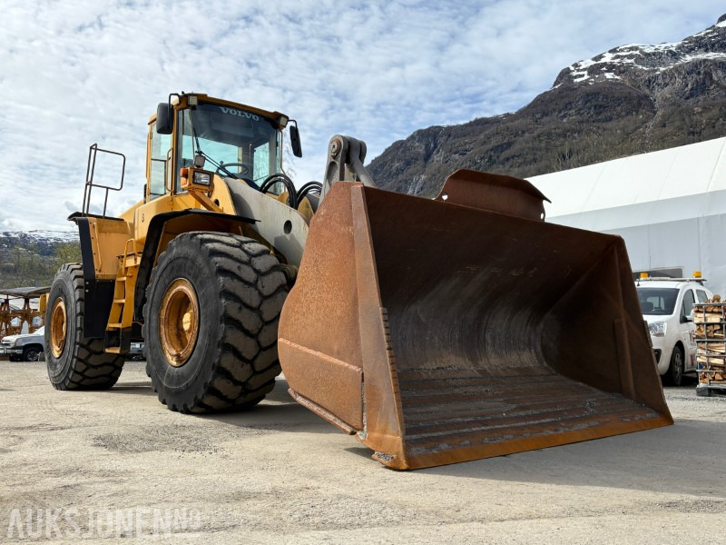 2002 Volvo L150E - 15 177 motortimer - leveres med ny sertifisering - Riteņu iekrāvējs: foto 2 2002 Volvo L150E - 15 177 motortimer - leveres med ny sertifisering - Riteņu iekrāvējs: foto 2
