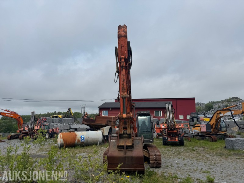 2003 Hitachi ZX270LC Gravemaskin - Beltegraver - Ekskavators: foto 4 2003 Hitachi ZX270LC Gravemaskin - Beltegraver - Ekskavators: foto 4