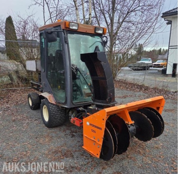 2003 Kubota F3060 med fres og klypepanne - mva fri - Celtniecības maisītājs: foto 1 2003 Kubota F3060 med fres og klypepanne - mva fri - Celtniecības maisītājs: foto 1