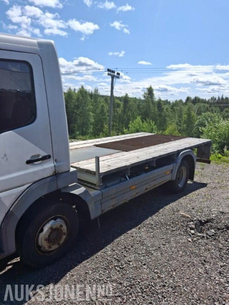 2004 Mercedes-Benz 4X2 ATEGO - Bortu kravas automašīna/ Platforma: foto 2 2004 Mercedes-Benz 4X2 ATEGO - Bortu kravas automašīna/ Platforma: foto 2