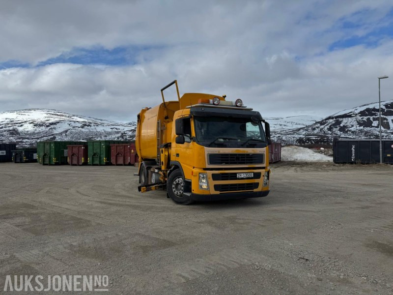 2004 Volvo FM-9 4X2 Komprimator - Sidelaster - 247983KM - Atkritumu vedējs: foto 2 2004 Volvo FM-9 4X2 Komprimator - Sidelaster - 247983KM - Atkritumu vedējs: foto 2