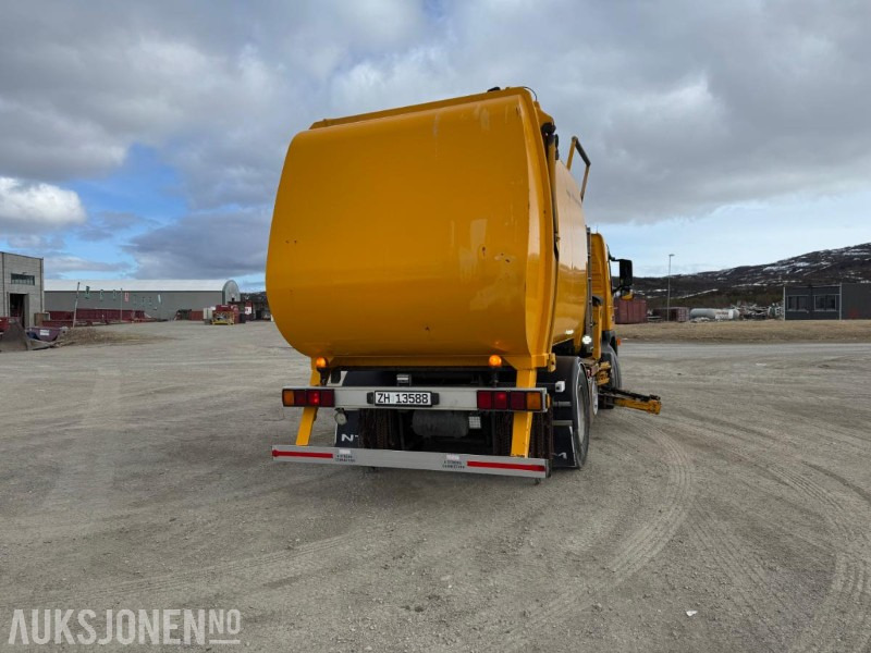 2004 Volvo FM-9 4X2 Komprimator - Sidelaster - 247983KM - Atkritumu vedējs: foto 5 2004 Volvo FM-9 4X2 Komprimator - Sidelaster - 247983KM - Atkritumu vedējs: foto 5