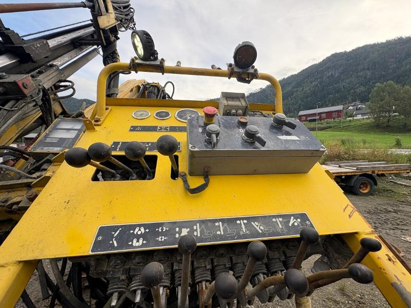 Urbšanas mašīna 2005 Atlas Copco ROC D3-03 borerigg - 6 947 timer - rep objekt / delerigg: foto 20 Urbšanas mašīna 2005 Atlas Copco ROC D3-03 borerigg - 6 947 timer - rep objekt / delerigg: foto 20