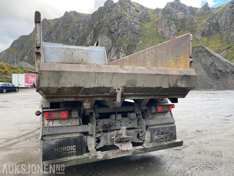 2005 Volvo FH12 6X2 *Sentralsmøring* Eu godkjent til 21.04.2026* - Kravas automašīna pašizgāzējs: foto 5 2005 Volvo FH12 6X2 *Sentralsmøring* Eu godkjent til 21.04.2026* - Kravas automašīna pašizgāzējs: foto 5