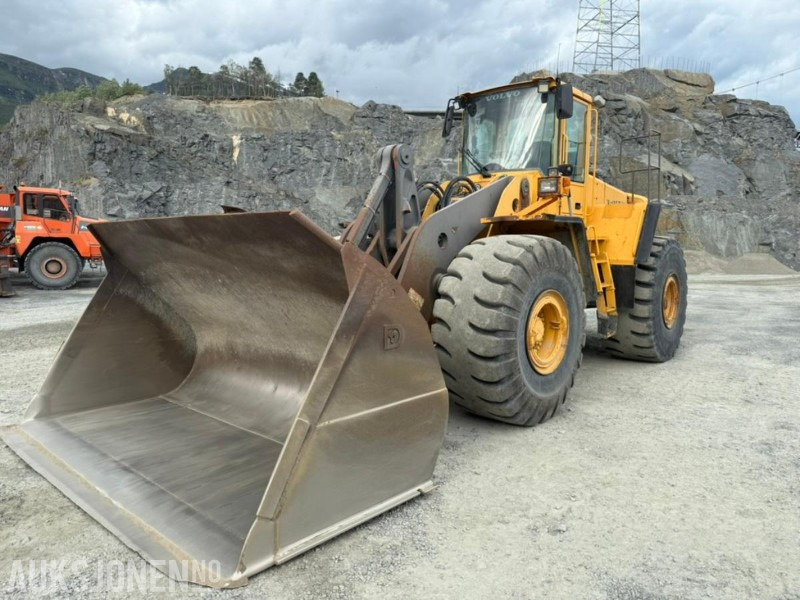 2005 Volvo L220E HJULLASTER - 15364 Timer - Riteņu iekrāvējs: foto 1 2005 Volvo L220E HJULLASTER - 15364 Timer - Riteņu iekrāvējs: foto 1