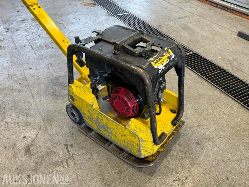 2005 Wacker BPU3050A vibroplate / Hoppetusse - Veltnis: foto 4 2005 Wacker BPU3050A vibroplate / Hoppetusse - Veltnis: foto 4