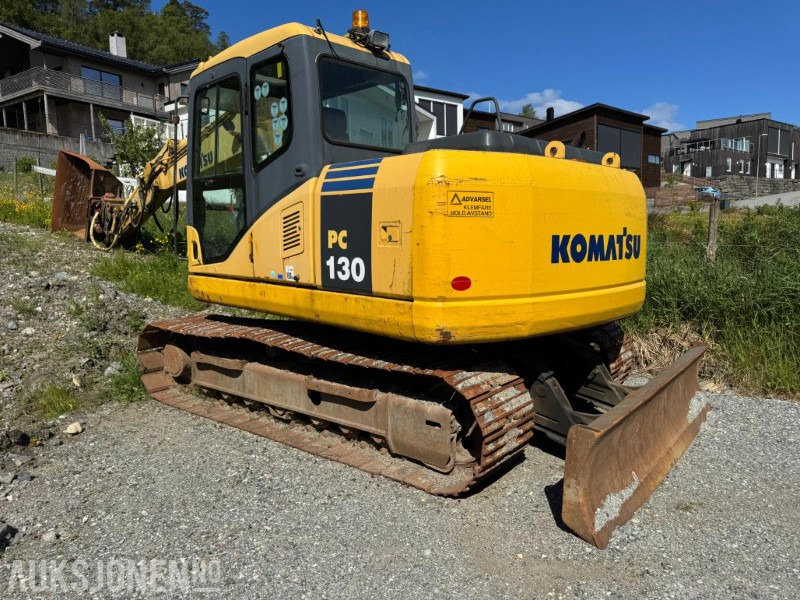 2006 Komatsu PC 130 K-7 - Gravemaskin - Tiltrotator - 3. Skuffer - Pigghammer - S60 - Timer: 9671 - Ekskavators: foto 4 2006 Komatsu PC 130 K-7 - Gravemaskin - Tiltrotator - 3. Skuffer - Pigghammer - S60 - Timer: 9671 - Ekskavators: foto 4