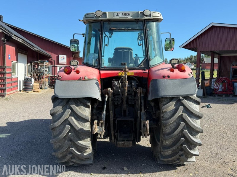 2006 Massey Ferguson 6480 - Traktors: foto 3 2006 Massey Ferguson 6480 - Traktors: foto 3
