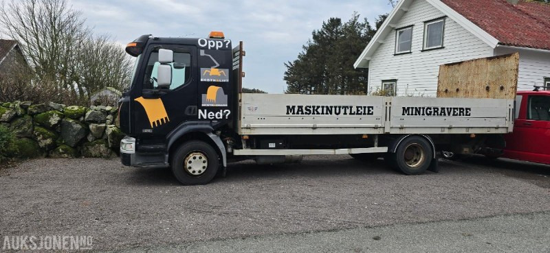 2006 Renault MIDLIUM lastebil med plan - Ugunsdzēsēju mašīna: foto 4 2006 Renault MIDLIUM lastebil med plan - Ugunsdzēsēju mašīna: foto 4