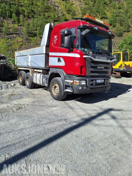 2006 Scania R500 brøyterigget tippbil - tandem - Kravas automašīna pašizgāzējs: foto 4 2006 Scania R500 brøyterigget tippbil - tandem - Kravas automašīna pašizgāzējs: foto 4