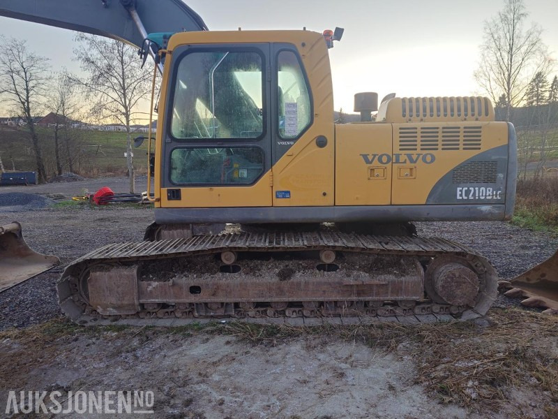 2006 Volvo EC 210B med Engcon EC20 tiltrotor, pusseskuff og graveskuff - Ekskavators: foto 5 2006 Volvo EC 210B med Engcon EC20 tiltrotor, pusseskuff og graveskuff - Ekskavators: foto 5