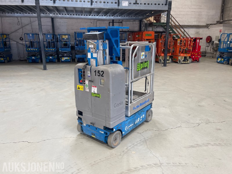 2007 Genie GR-12 Sakselift Mastelift - Pacēlājs: foto 1 2007 Genie GR-12 Sakselift Mastelift - Pacēlājs: foto 1