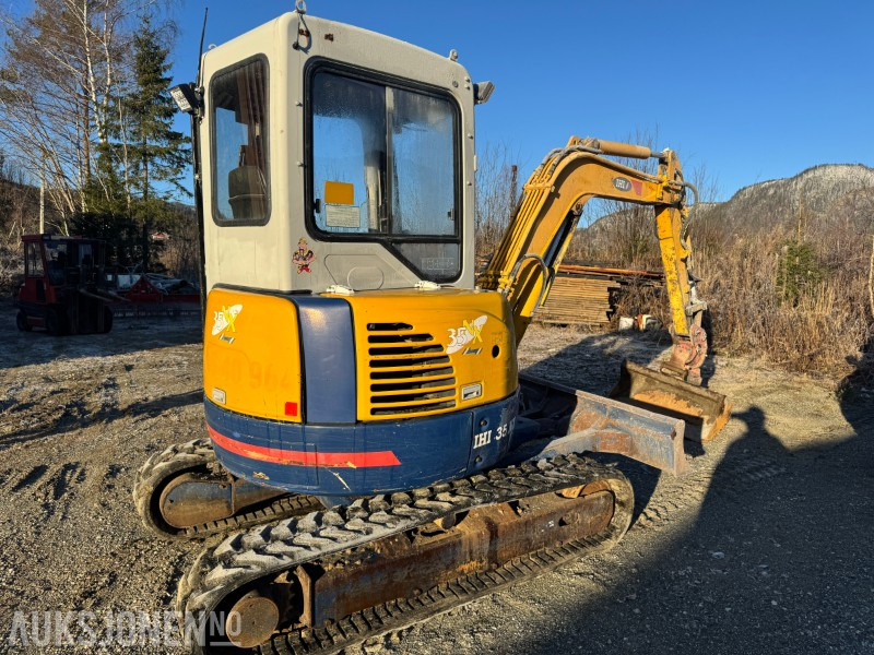 2007 IHI 35NX2 GRAVEMANSKIN MED 2 SKUFFER OG MASKINHENGER TIL TRAKTOR - Mini-ekskavators: foto 3 2007 IHI 35NX2 GRAVEMANSKIN MED 2 SKUFFER OG MASKINHENGER TIL TRAKTOR - Mini-ekskavators: foto 3