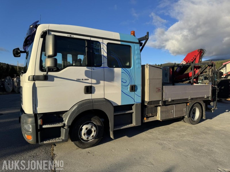 2007 MAN TGL 8.180 4X2 LINJEBIL MED KRAN OG MASSE UTSTYR - Bortu kravas automašīna/ Platforma: foto 1 2007 MAN TGL 8.180 4X2 LINJEBIL MED KRAN OG MASSE UTSTYR - Bortu kravas automašīna/ Platforma: foto 1