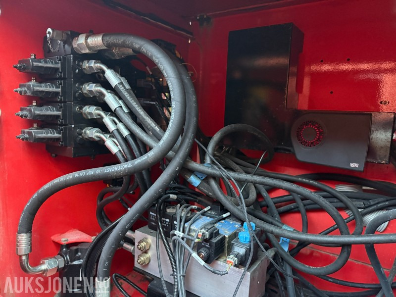 Pacēlājs 2008 Manitou BF 150 TP terrengåande sakselift 6357 timer: foto 13