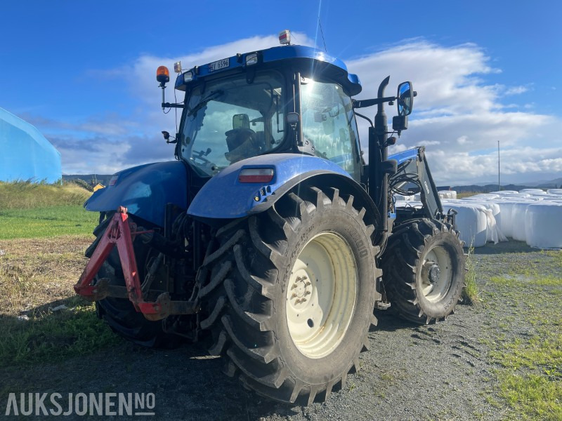 2009 New Holland T6070 - med frontlaster - Traktors: foto 4 2009 New Holland T6070 - med frontlaster - Traktors: foto 4