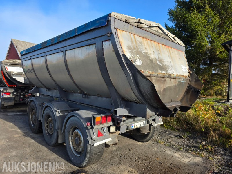 2009 Nor Slep PHV-24D asfalt henger 3 akslet - Piekabe pašizgāzējs: foto 3 2009 Nor Slep PHV-24D asfalt henger 3 akslet - Piekabe pašizgāzējs: foto 3