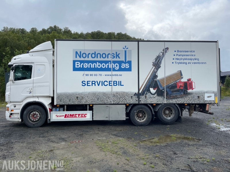 2009 Scania 480 R-serie Highline Skapbil med full sideåpning og Zepro baklift - Kravas automašīna ar slēgto virsbūvi: foto 3 2009 Scania 480 R-serie Highline Skapbil med full sideåpning og Zepro baklift - Kravas automašīna ar slēgto virsbūvi: foto 3