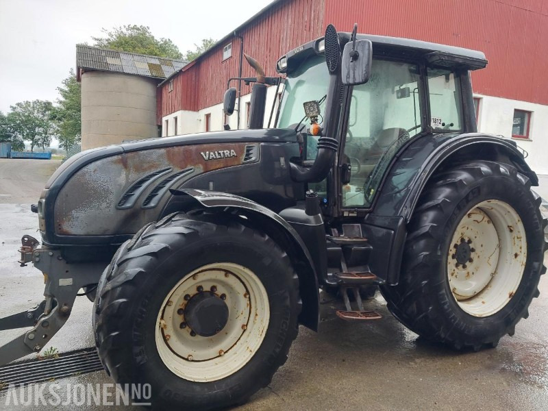 2009 Valtra T202 Versu Traktor rep objekt - Traktors: foto 1 2009 Valtra T202 Versu Traktor rep objekt - Traktors: foto 1