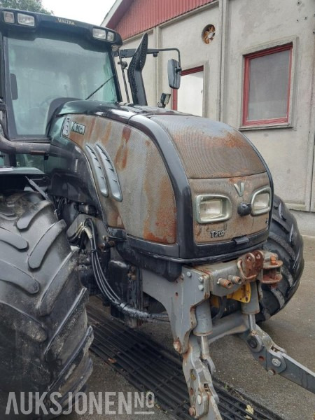 2009 Valtra T202 Versu Traktor rep objekt - Traktors: foto 4 2009 Valtra T202 Versu Traktor rep objekt - Traktors: foto 4