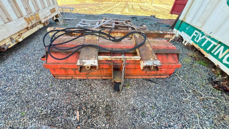 2010 Fronmontert feiekost - Celtniecības maisītājs: foto 2 2010 Fronmontert feiekost - Celtniecības maisītājs: foto 2