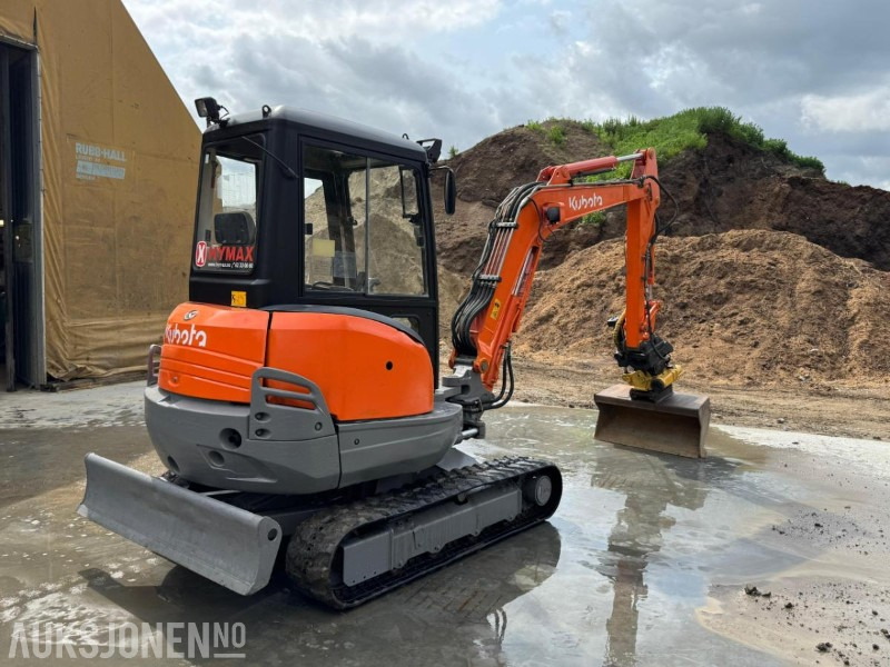 2010 Kubota KX101- 3t gravemaskin med Engcon tiltrotator, pusseskuffe og tannskuffe - Ekskavators: foto 5 2010 Kubota KX101- 3t gravemaskin med Engcon tiltrotator, pusseskuffe og tannskuffe - Ekskavators: foto 5