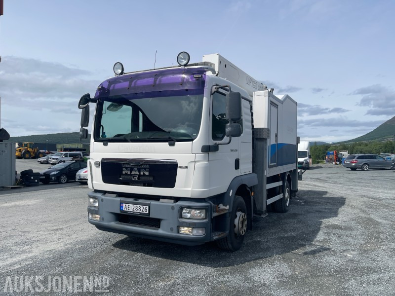 2010 MAN TGM kranbil med liftgo A18 - Kravas auto ar manipulatoru: foto 1 2010 MAN TGM kranbil med liftgo A18 - Kravas auto ar manipulatoru: foto 1