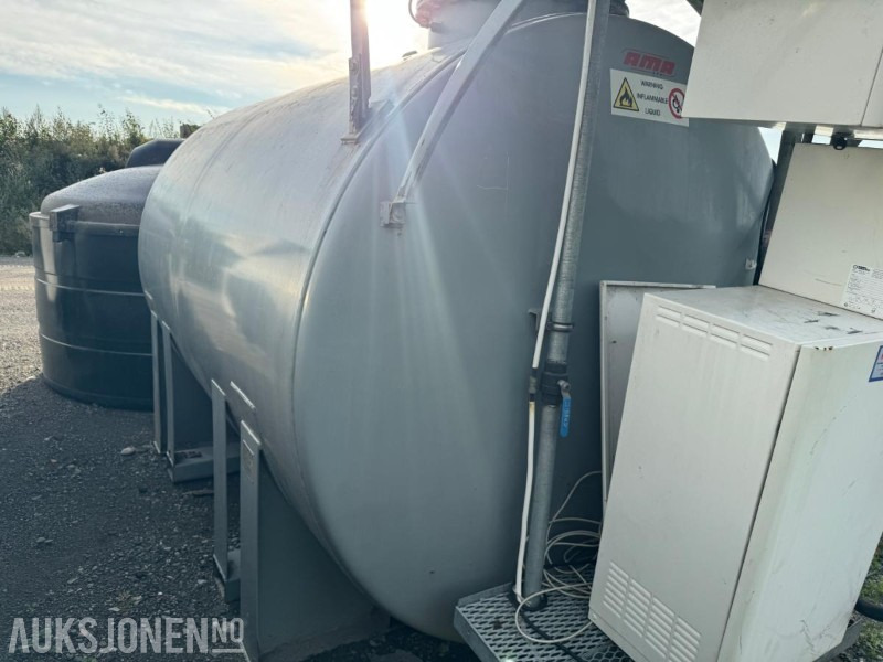 2011 Ama 9000 liter tankanlegg med pumpe, brukt til diesel - Celtniecības maisītājs: foto 5 2011 Ama 9000 liter tankanlegg med pumpe, brukt til diesel - Celtniecības maisītājs: foto 5