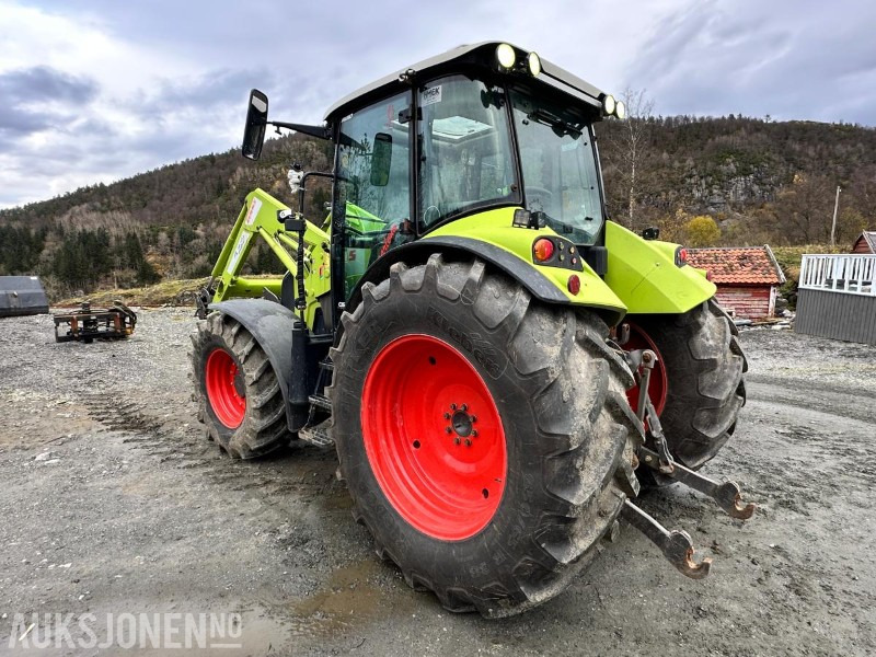 2011 Claas Arion 430 med FL100 frontlaster – 133 hk, nye dekk, kamera og hydraulisk redskapslås, 3755 timer - Traktors: foto 3 2011 Claas Arion 430 med FL100 frontlaster – 133 hk, nye dekk, kamera og hydraulisk redskapslås, 3755 timer - Traktors: foto 3