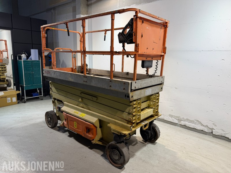 2011 JLG 3246ES Sakselift 11,68 m – 315 timer - Pacēlājs: foto 2 2011 JLG 3246ES Sakselift 11,68 m – 315 timer - Pacēlājs: foto 2