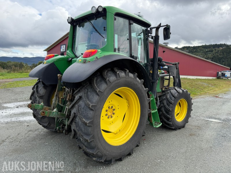 2011 John Deere 6230 Premium 40 km - Traktors: foto 4 2011 John Deere 6230 Premium 40 km - Traktors: foto 4