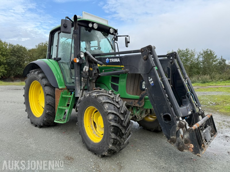 2011 John Deere 6230 Premium 40 km - Traktors: foto 3 2011 John Deere 6230 Premium 40 km - Traktors: foto 3