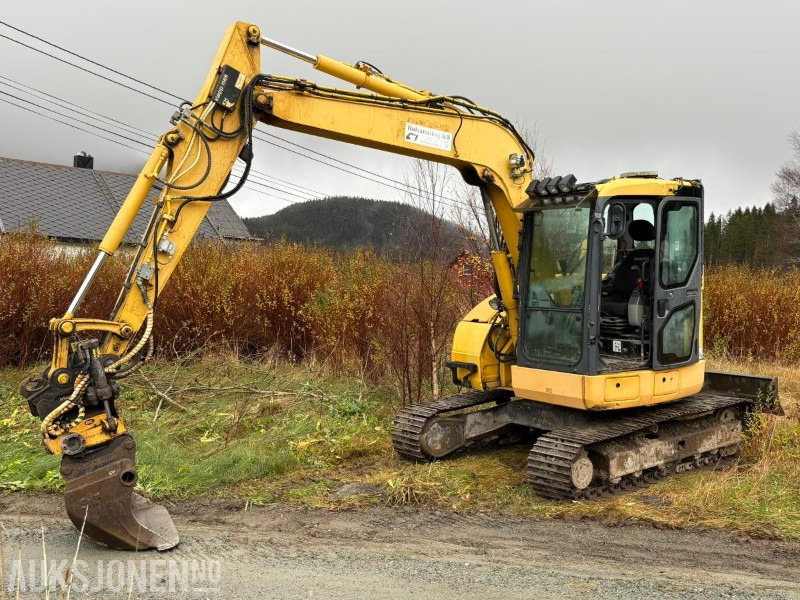 2011 KOMATSU PC78US-8 GRAVEMASKIN / ENCON TILTROTATOR / GRAVESKUFF / PUSSKUFF - Ekskavators: foto 1 2011 KOMATSU PC78US-8 GRAVEMASKIN / ENCON TILTROTATOR / GRAVESKUFF / PUSSKUFF - Ekskavators: foto 1