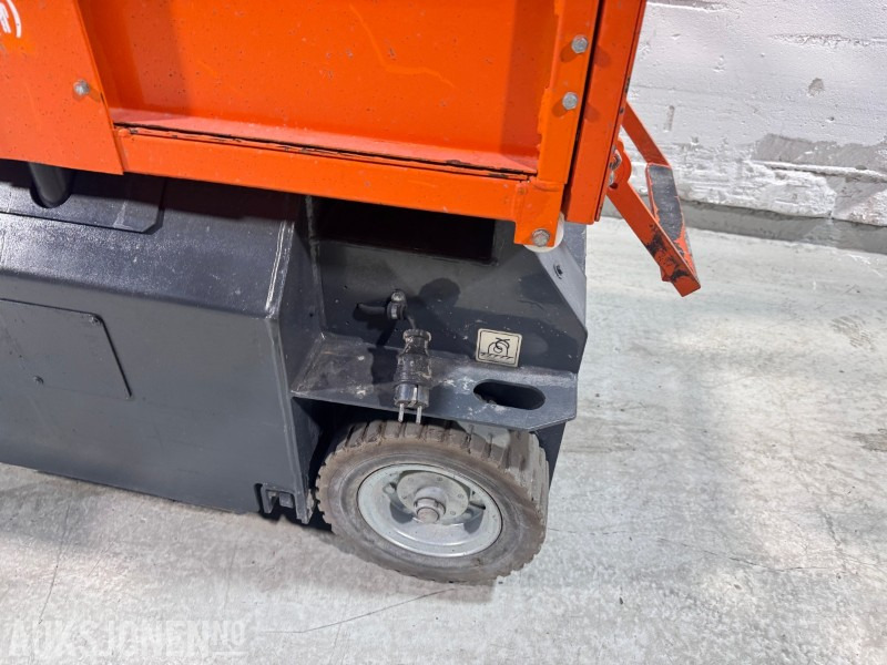 2012 Bravisol LUI MINI HD Batteridreven mastelift – 4,9 m, smal - Pacēlājs: foto 5 2012 Bravisol LUI MINI HD Batteridreven mastelift – 4,9 m, smal - Pacēlājs: foto 5