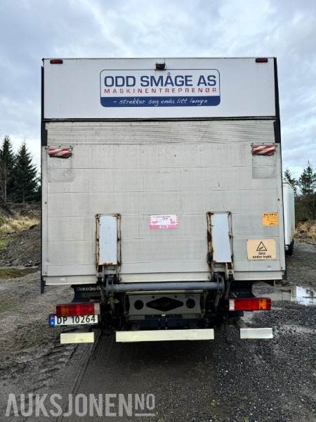 2012 Mercedes-Benz ATEGO Skapbil med bakløft og sidedør - Webasto - Gått 139.000 km - EU godkjent - Kravas automašīna ar slēgto virsbūvi: foto 4 2012 Mercedes-Benz ATEGO Skapbil med bakløft og sidedør - Webasto - Gått 139.000 km - EU godkjent - Kravas automašīna ar slēgto virsbūvi: foto 4