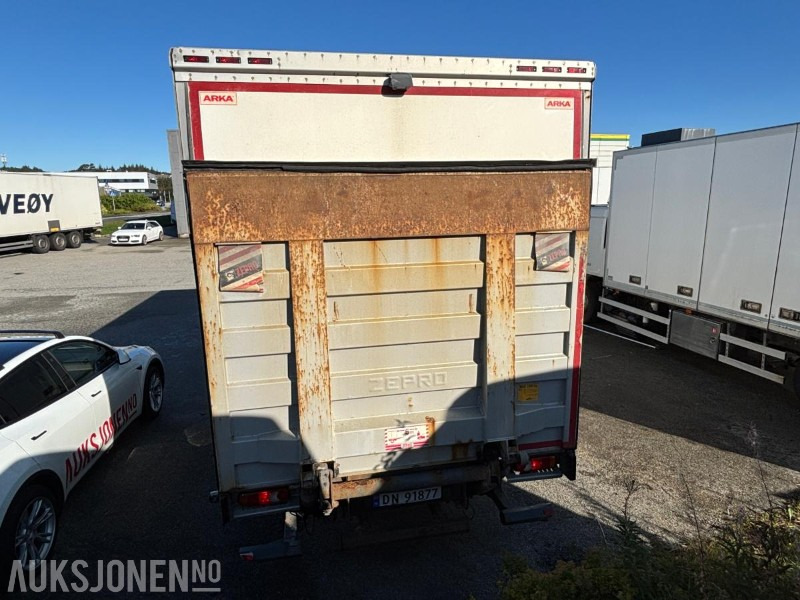 2012 Volvo FL-290 Skapbil med sideåpning og lakløft - Kravas automašīna ar slēgto virsbūvi: foto 4 2012 Volvo FL-290 Skapbil med sideåpning og lakløft - Kravas automašīna ar slēgto virsbūvi: foto 4
