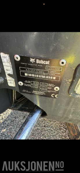 2013 Bobcat E26 m/2 skuffer og maskinhenger - Mini-ekskavators: foto 4 2013 Bobcat E26 m/2 skuffer og maskinhenger - Mini-ekskavators: foto 4