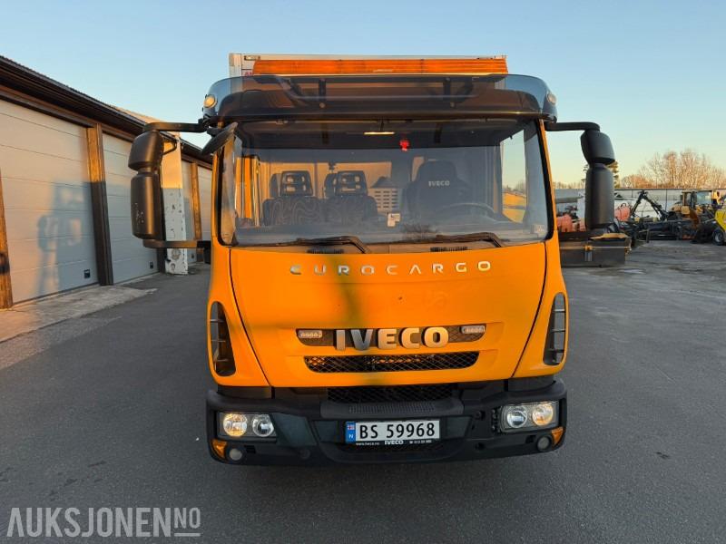 2013 Iveco Eurocargo 75E18 - Verkstedbil m/ Maxilift-kran & ZEPRO bakløfter - 148.000 km - Kravas automašīna ar slēgto virsbūvi: foto 3 2013 Iveco Eurocargo 75E18 - Verkstedbil m/ Maxilift-kran & ZEPRO bakløfter - 148.000 km - Kravas automašīna ar slēgto virsbūvi: foto 3