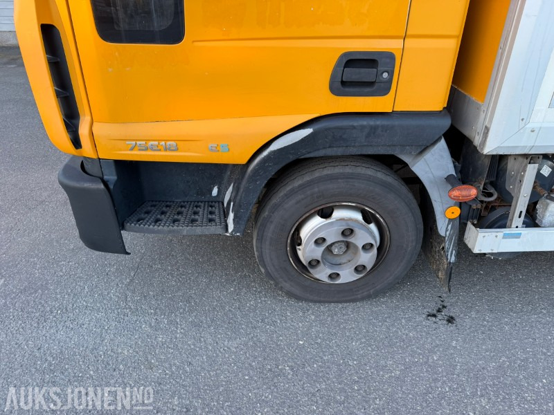 2013 Iveco Eurocargo 75E18 - Verkstedbil m/ Maxilift-kran & ZEPRO bakløfter - 148.000 km līzingu 2013 Iveco Eurocargo 75E18 - Verkstedbil m/ Maxilift-kran & ZEPRO bakløfter - 148.000 km: foto 10