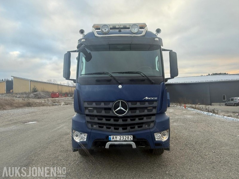 2014 Mercedes-Benz Arocs KROKBIL M/DUMPERKASSE EURO 6 SERVICEHISTORIKK NYLIG EU-GODKJENT 510HK - Pacēlājs ar āķi: foto 3 2014 Mercedes-Benz Arocs KROKBIL M/DUMPERKASSE EURO 6 SERVICEHISTORIKK NYLIG EU-GODKJENT 510HK - Pacēlājs ar āķi: foto 3
