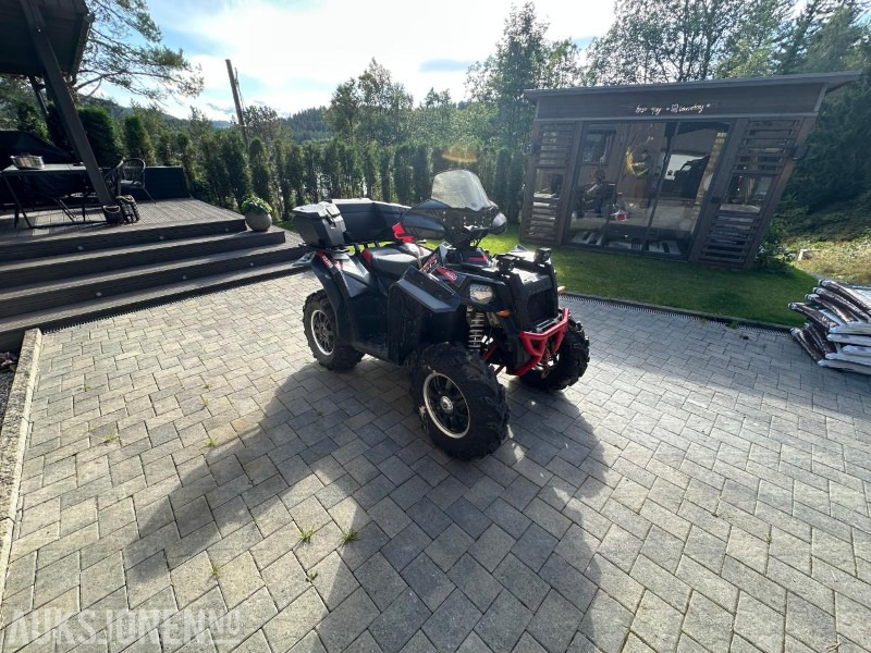 2014 Polaris Scrambler 4x4 - Traktors: foto 5 2014 Polaris Scrambler 4x4 - Traktors: foto 5