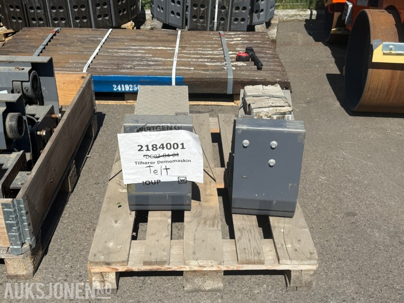 2014 VÖGELE UTVIDERSETT 0,25M AB340 V - Celtniecības maisītājs: foto 1 2014 VÖGELE UTVIDERSETT 0,25M AB340 V - Celtniecības maisītājs: foto 1