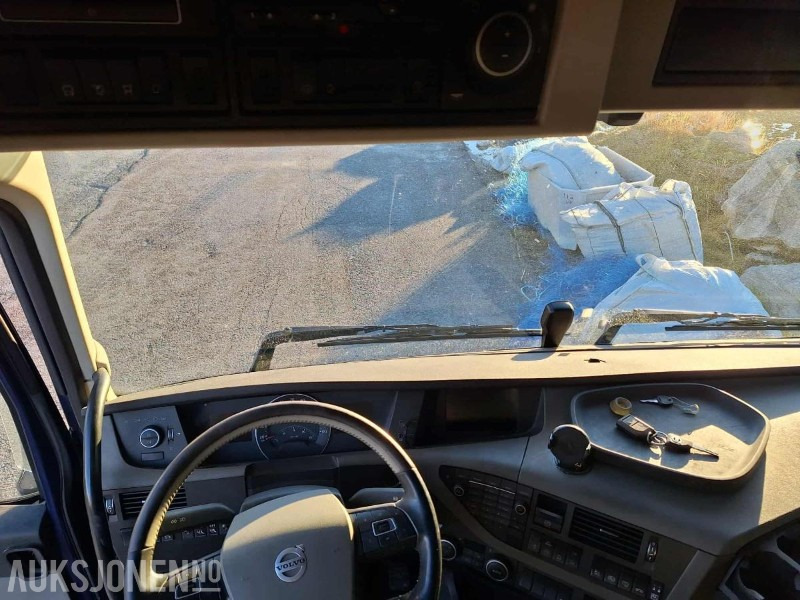 2014 Volvo FH540 6X2 Skapbil - Full sideåpning - Strøere - VBG - 697.000KM - Kravas automašīna ar slēgto virsbūvi: foto 5 2014 Volvo FH540 6X2 Skapbil - Full sideåpning - Strøere - VBG - 697.000KM - Kravas automašīna ar slēgto virsbūvi: foto 5