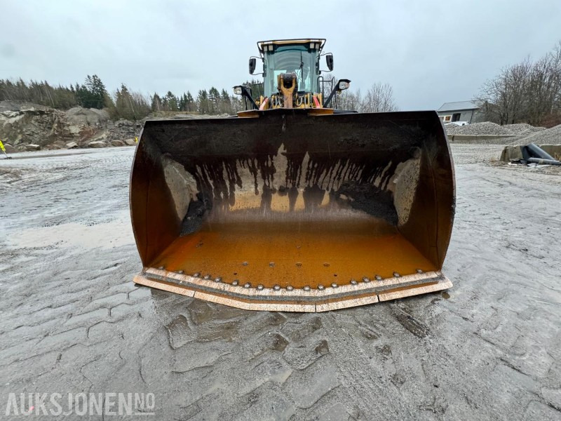 Riteņu iekrāvējs 2015 CAT 966M FOREST MACHINE HJULLASTER, VEKT, SENTRALSMØRING, FULL SERVICEHISTORIKK, SKUFFE: foto 12 Riteņu iekrāvējs 2015 CAT 966M FOREST MACHINE HJULLASTER, VEKT, SENTRALSMØRING, FULL SERVICEHISTORIKK, SKUFFE: foto 12