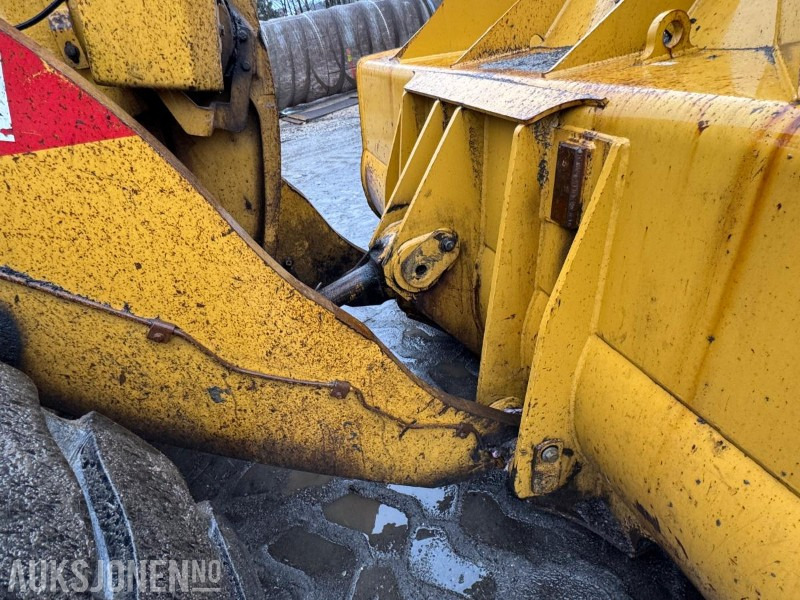 Riteņu iekrāvējs 2015 CAT 966M FOREST MACHINE HJULLASTER, VEKT, SENTRALSMØRING, FULL SERVICEHISTORIKK, SKUFFE: foto 17 Riteņu iekrāvējs 2015 CAT 966M FOREST MACHINE HJULLASTER, VEKT, SENTRALSMØRING, FULL SERVICEHISTORIKK, SKUFFE: foto 17