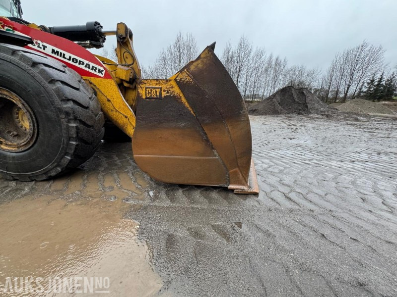 Riteņu iekrāvējs 2015 CAT 966M FOREST MACHINE HJULLASTER, VEKT, SENTRALSMØRING, FULL SERVICEHISTORIKK, SKUFFE: foto 10 Riteņu iekrāvējs 2015 CAT 966M FOREST MACHINE HJULLASTER, VEKT, SENTRALSMØRING, FULL SERVICEHISTORIKK, SKUFFE: foto 10