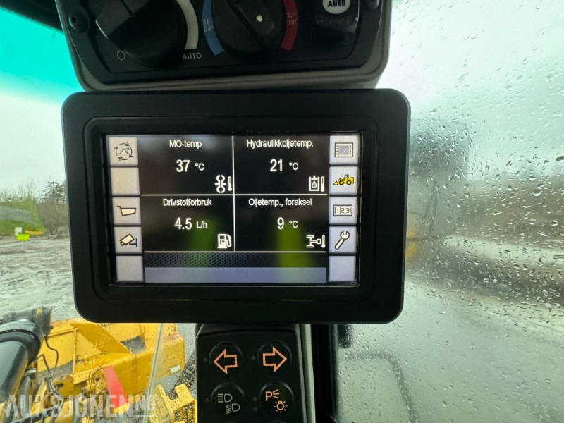 Riteņu iekrāvējs 2015 CAT 966M FOREST MACHINE HJULLASTER, VEKT, SENTRALSMØRING, FULL SERVICEHISTORIKK, SKUFFE: foto 31 Riteņu iekrāvējs 2015 CAT 966M FOREST MACHINE HJULLASTER, VEKT, SENTRALSMØRING, FULL SERVICEHISTORIKK, SKUFFE: foto 31