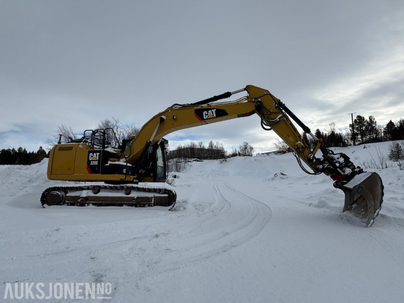 2015 Cat 320EL - Tiltrotator - Skuff - GPS - 5593T - Ekskavators: foto 4 2015 Cat 320EL - Tiltrotator - Skuff - GPS - 5593T - Ekskavators: foto 4