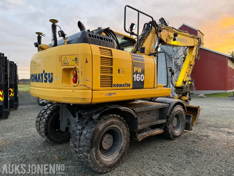 2015 Komatsu PW 160-8 - Ekskavators: foto 3 2015 Komatsu PW 160-8 - Ekskavators: foto 3