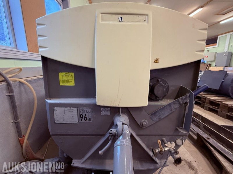 2015 Lancy Gysepumpe PH9-TCL - 275,4 Timer - Celtniecības maisītājs: foto 5 2015 Lancy Gysepumpe PH9-TCL - 275,4 Timer - Celtniecības maisītājs: foto 5